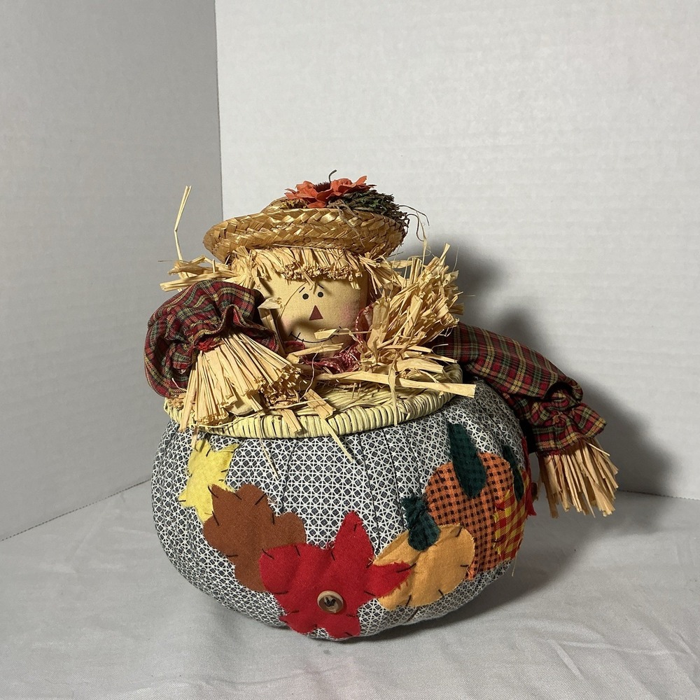 Vintage 1990,s Y2K Plush Patchwork Pumpkin Basket Wicker Lid Scarcrow Elements
